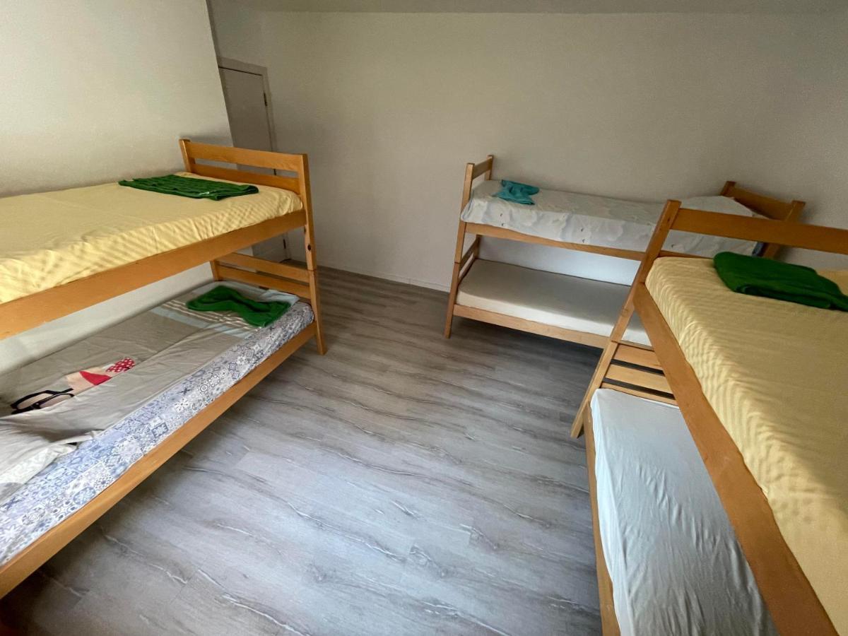 Rock Hostel Prishtinë Ngoại thất bức ảnh